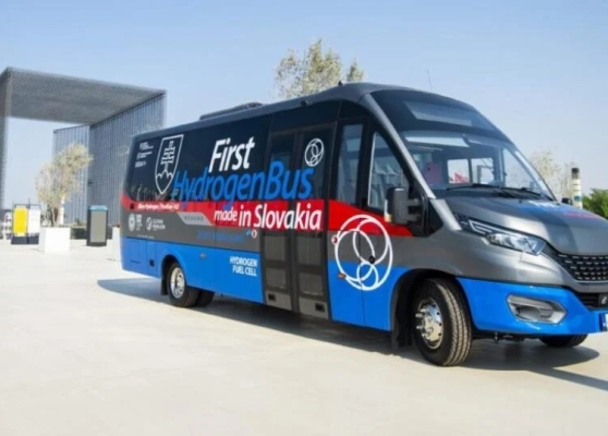 Vodíkový autobus Rošero-P First